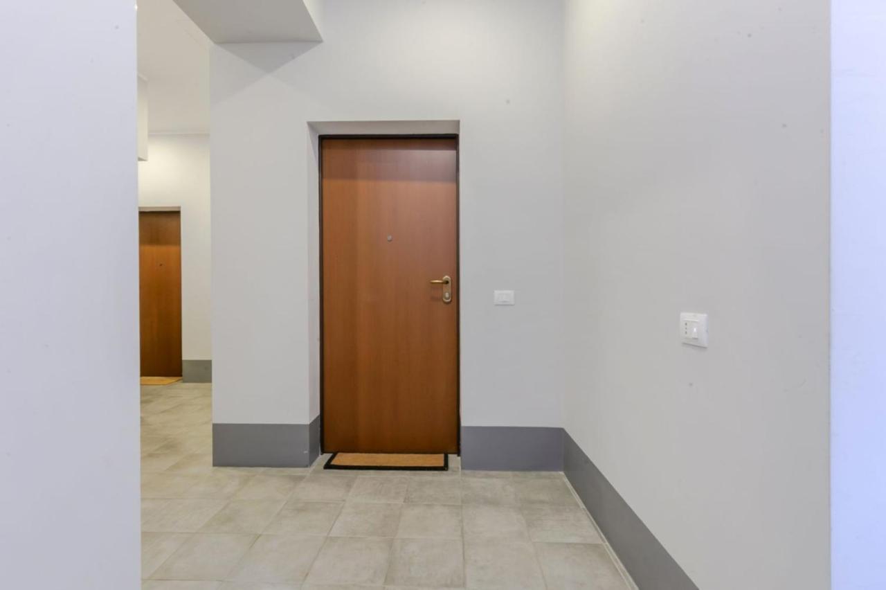 "The Candy Loft" 400 Meters From M2 Subway Милано Екстериор снимка